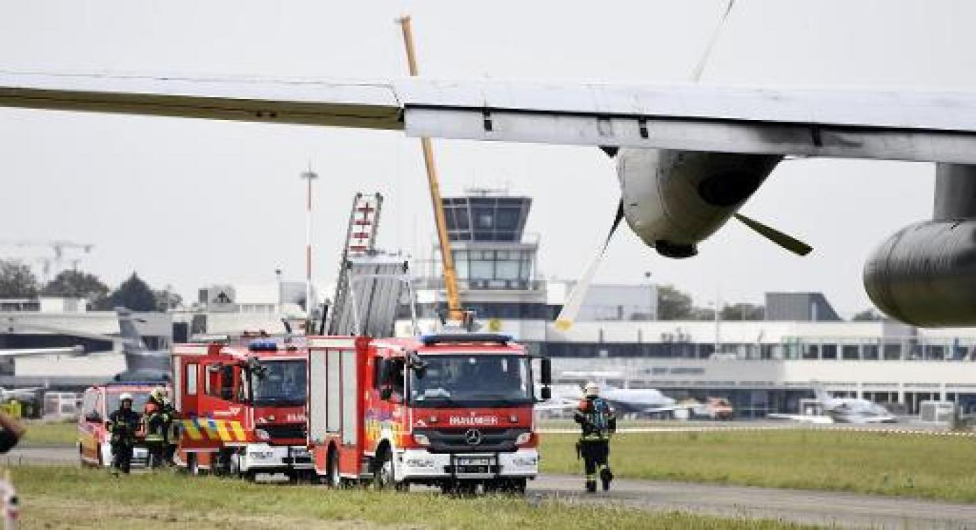 Vliegtuigje maakt buiklanding op luchthaven van Antwerpen