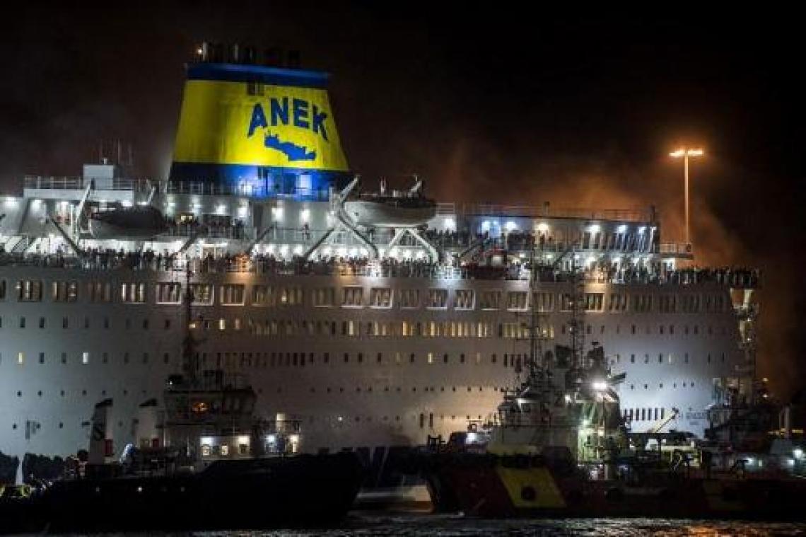 Griekse veerboot veilig teruggekeerd in haven van Piraeus