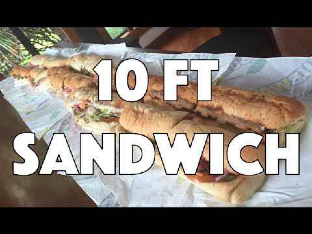Model eet 10 Subwaybroodjes in 46 minuten