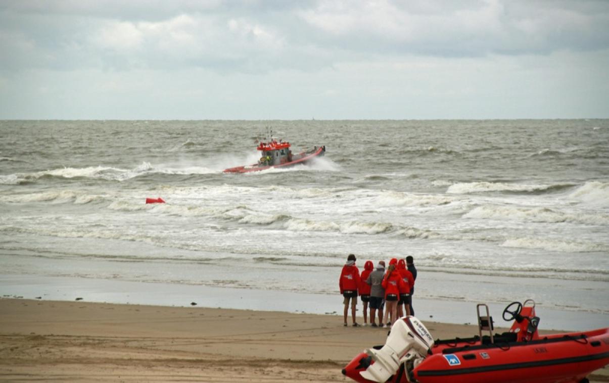 Redders Wenduine zelf uit zee gehaald