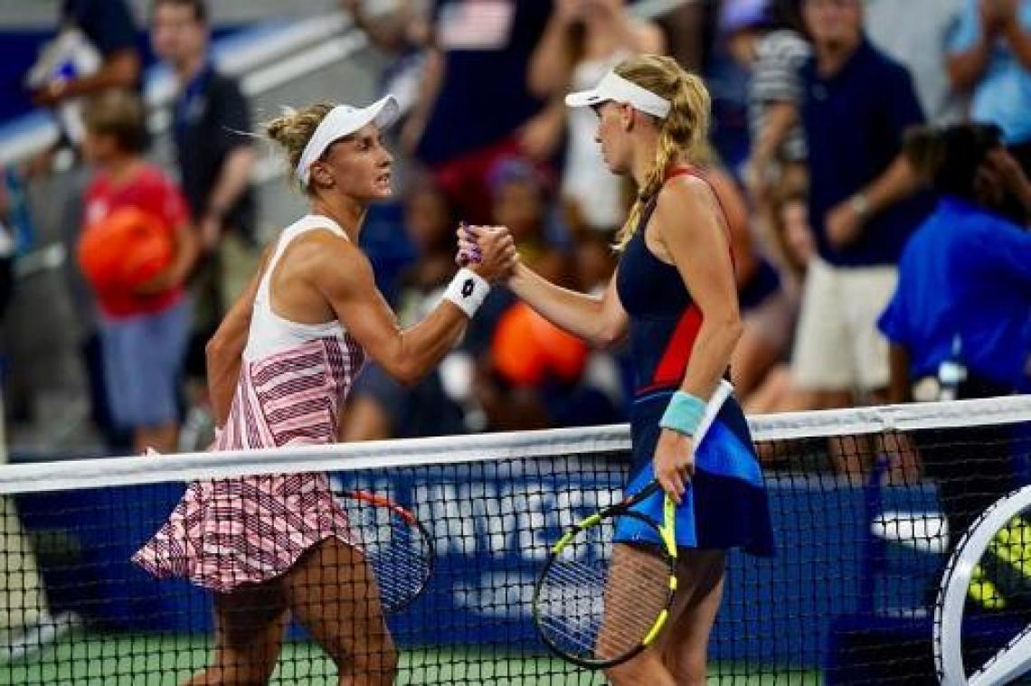 Wozniacki moet inpakken op US Open, ref spreekt Kyrgios moed in