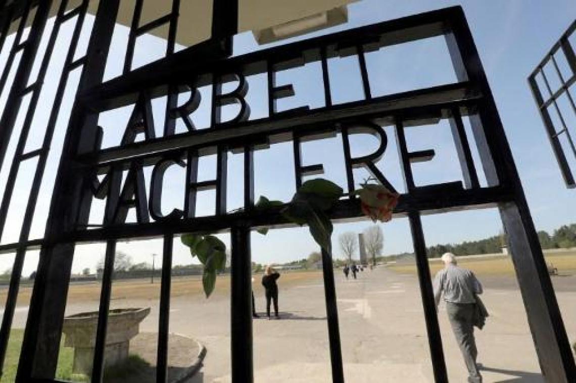 AfD-bezoekers maken amok in concentratiekamp van Sachsenhauser