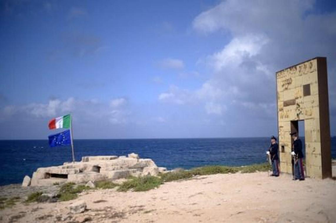 Burgemeester Lampedusa waarschuwt voor toenemend aantal migranten vanuit Tunesië