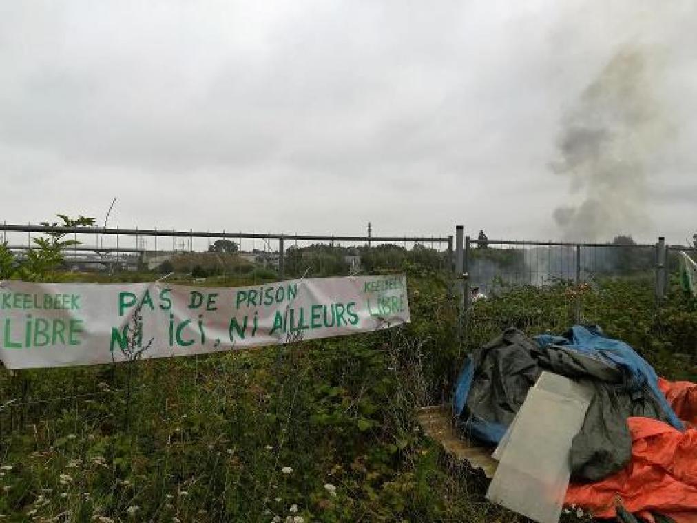 Opnieuw opposanten van megagevangenis Haren door politie weggehaald