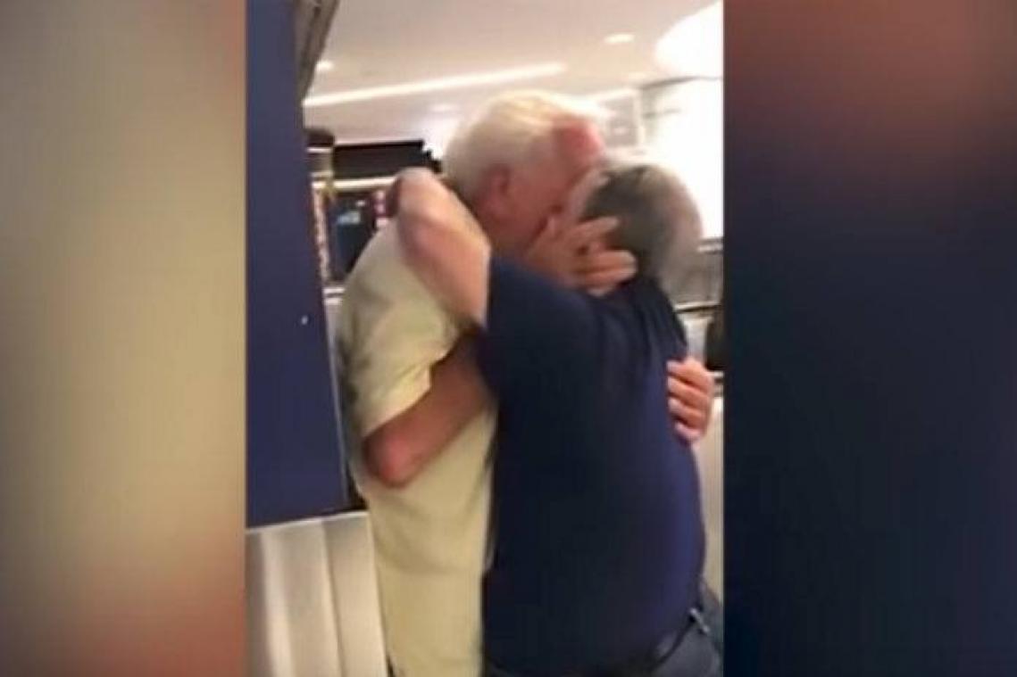 Hartverwarmend. Emotionele hereniging tussen vader en zoon met syndroom van Down