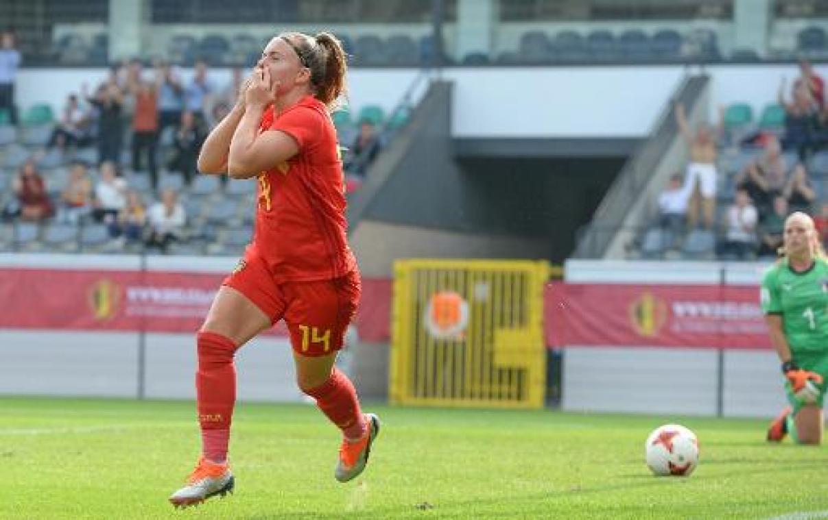 Red Flames mogen van eerste WK blijven dromen na winst tegen Italië