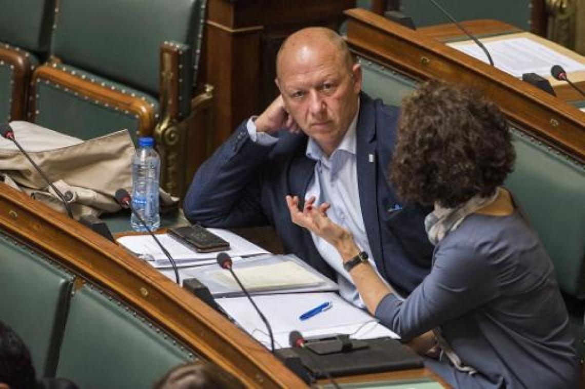 Vilvoorde koopt 5,75 ha grote Asiat-site over van Defensie
