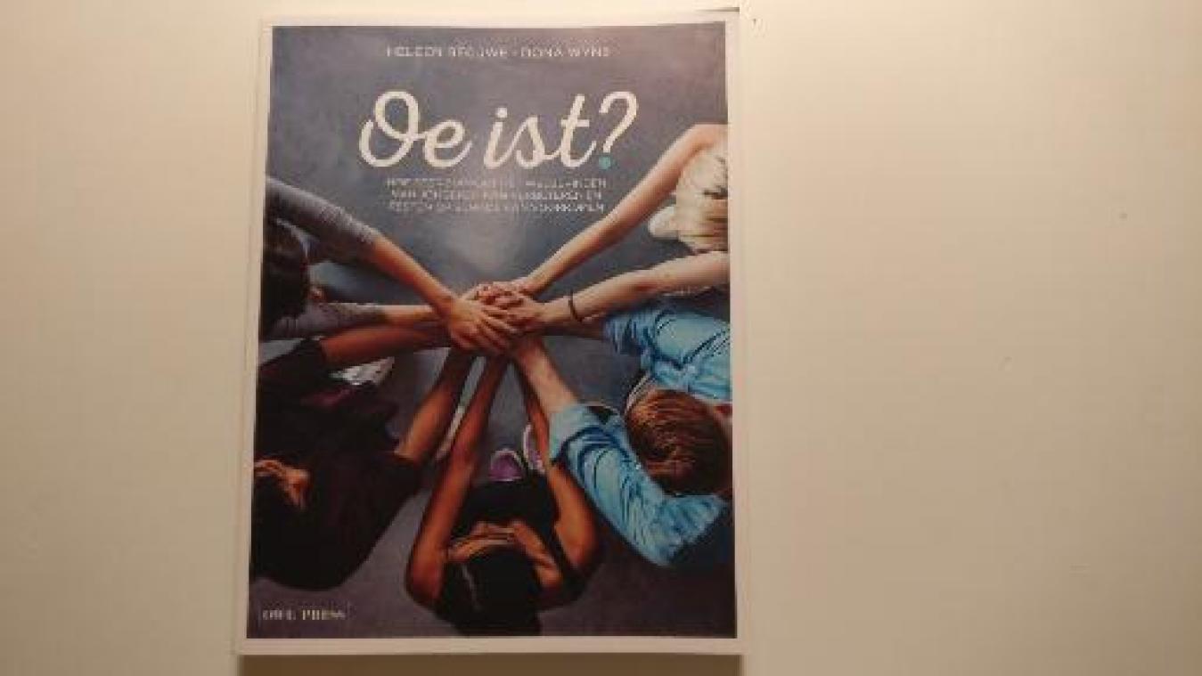 Boek "Oe ist?" moet jongeren aanzetten om te praten als ze zich slecht voelen