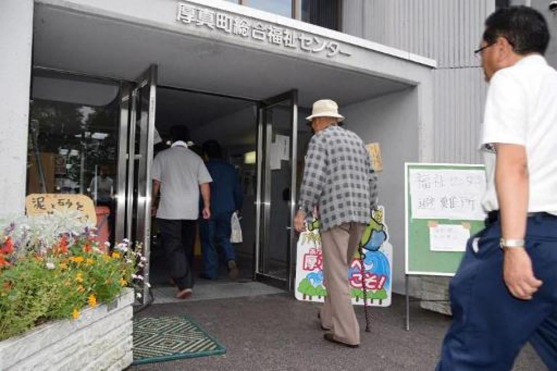 Aantal slachtoffers na aardbeving in Japan stijgt tot zestien