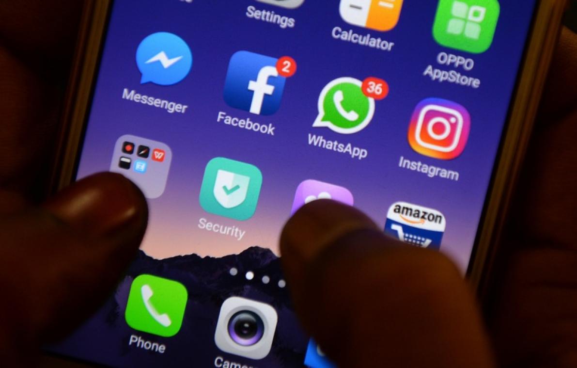 Whatsapp en Facebook Messenger winnen nog aan populariteit