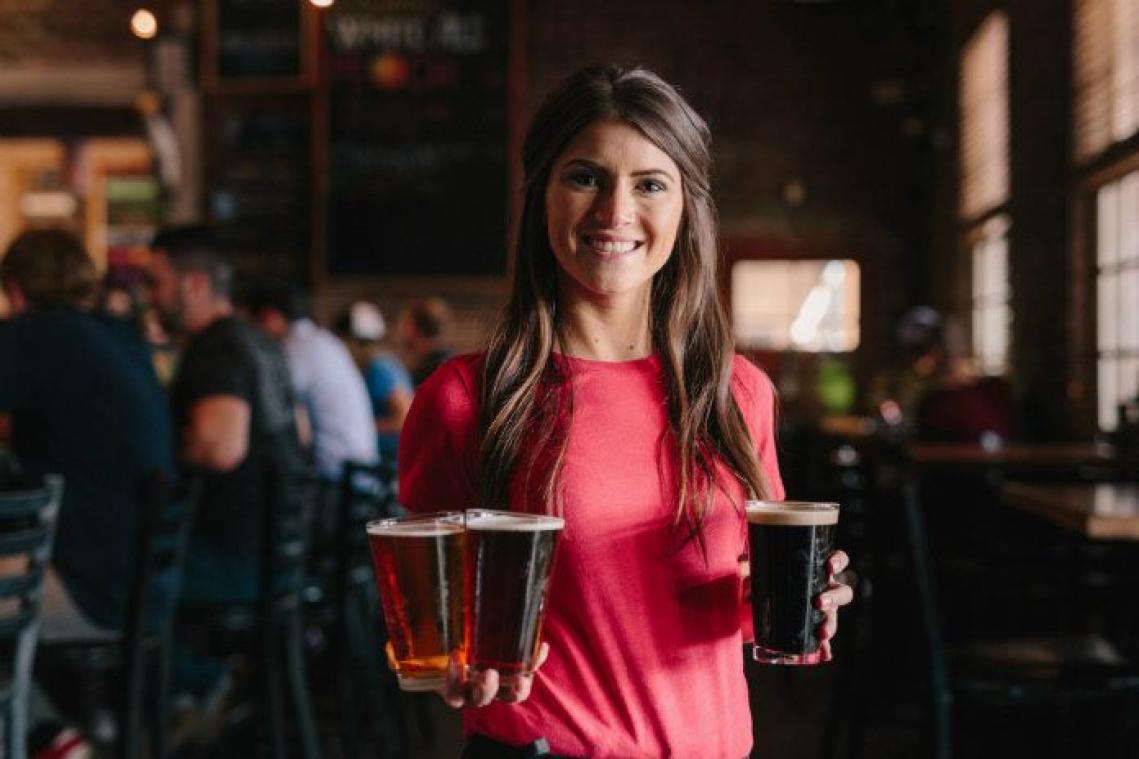 Bewezen. Slimme mensen drinken meer alcohol