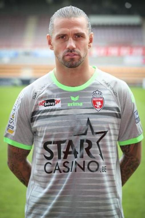 Moeskroen-doelman Logan Bailly duwt MR-lijst