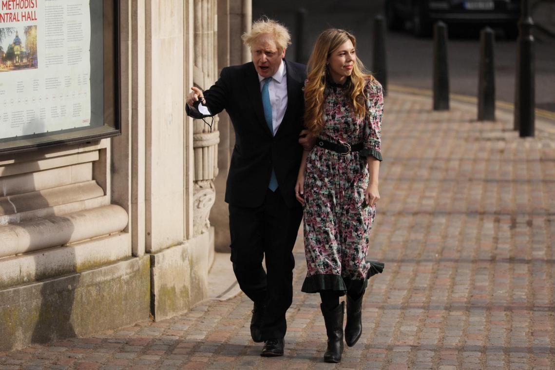 Boris Johnson «stiekem» getrouwd met Carrie Symonds