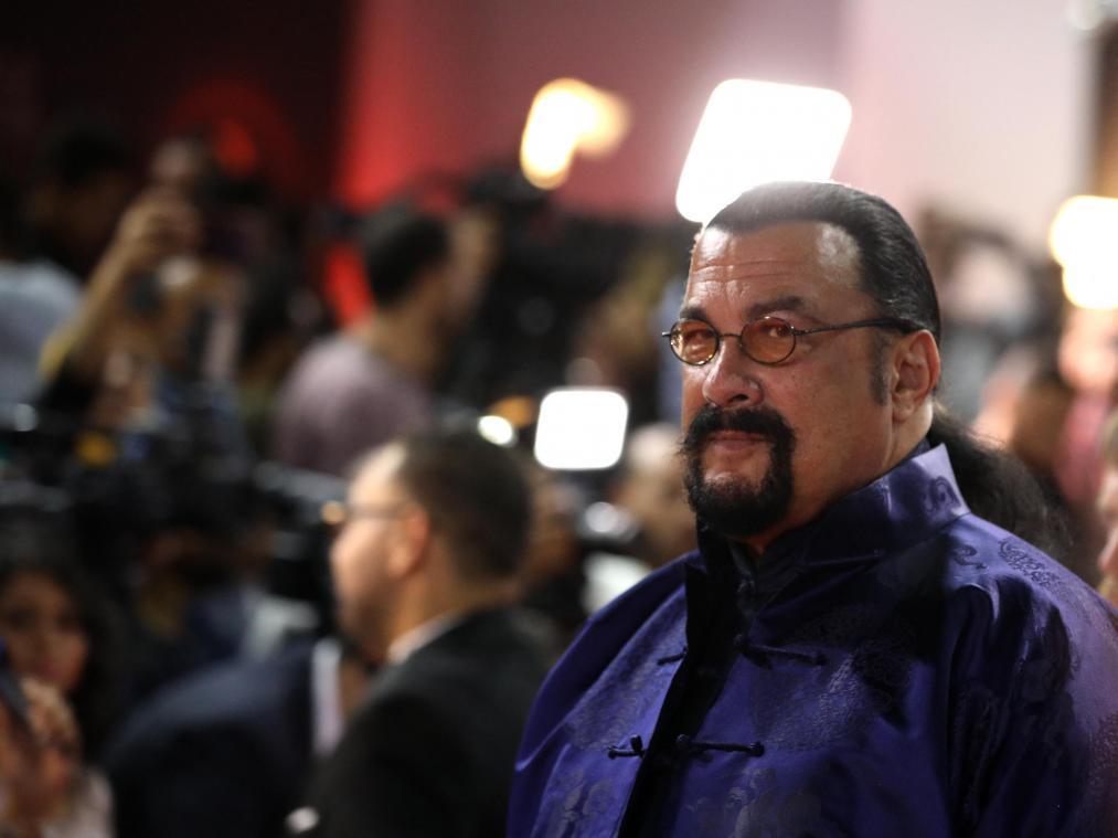 WTF?! Deze bekende Hollywoodacteur wordt lid van Russische pro-Kremlinpartij
