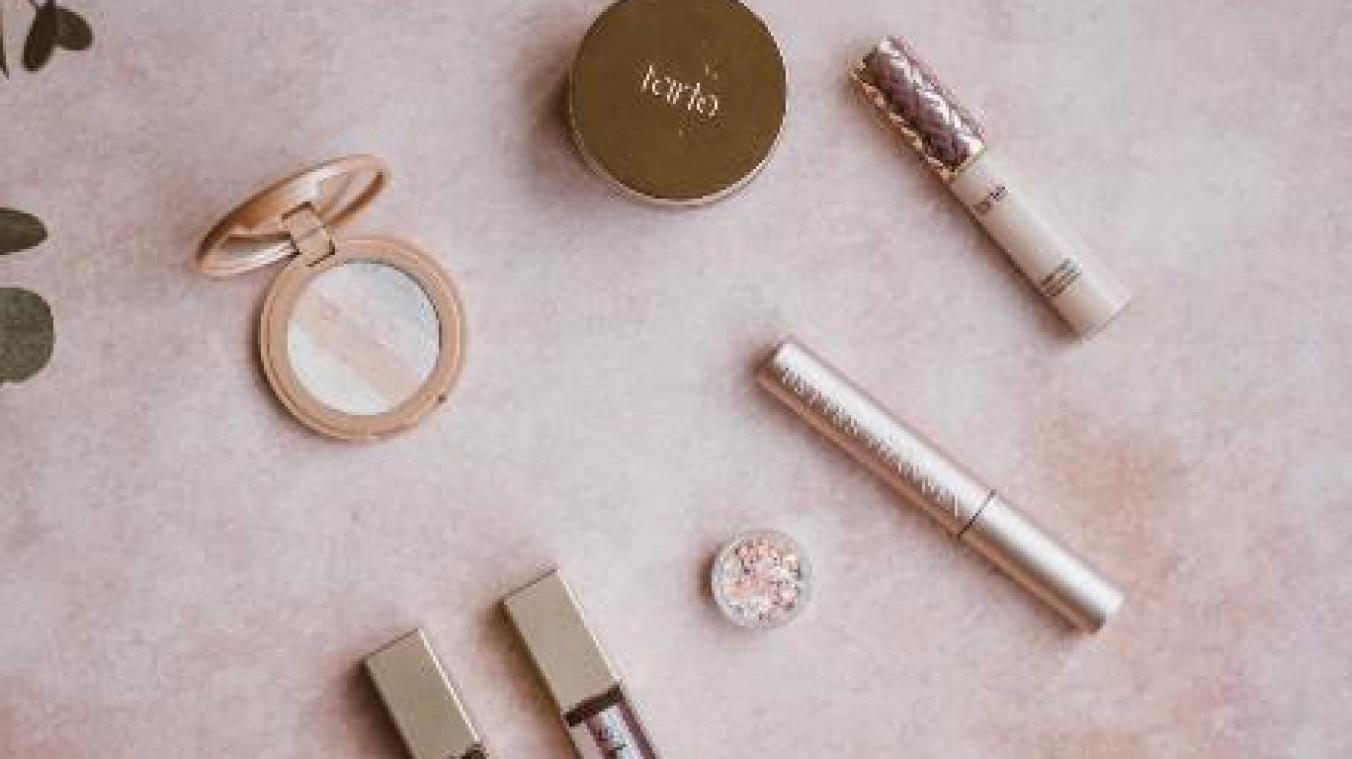 Make-up