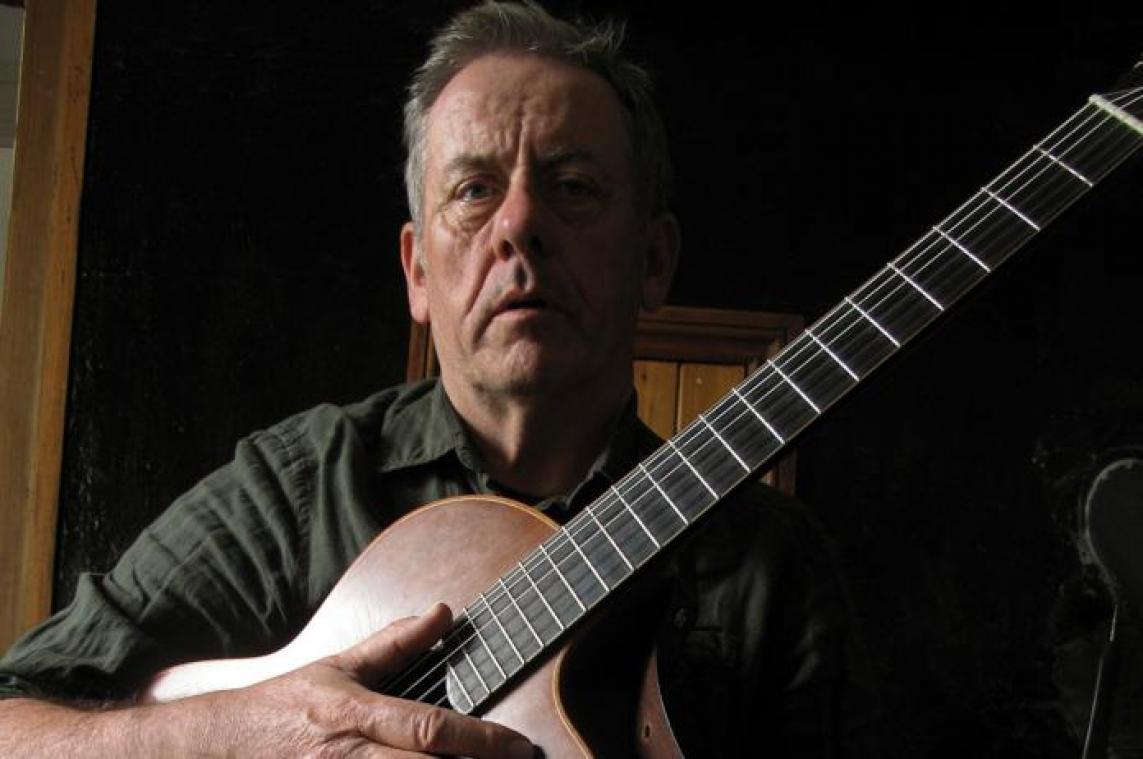 SOUNDCHECK. De 66-jarige Ierse songschrijver Luka Bloom maakte drie albums tijdens de lockdown: «Muzikanten gaan nooit met pensioen»