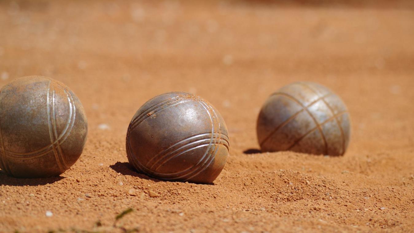 In deze Brusselse bar kan je binnenkort petanque spelen zoals in la douce France