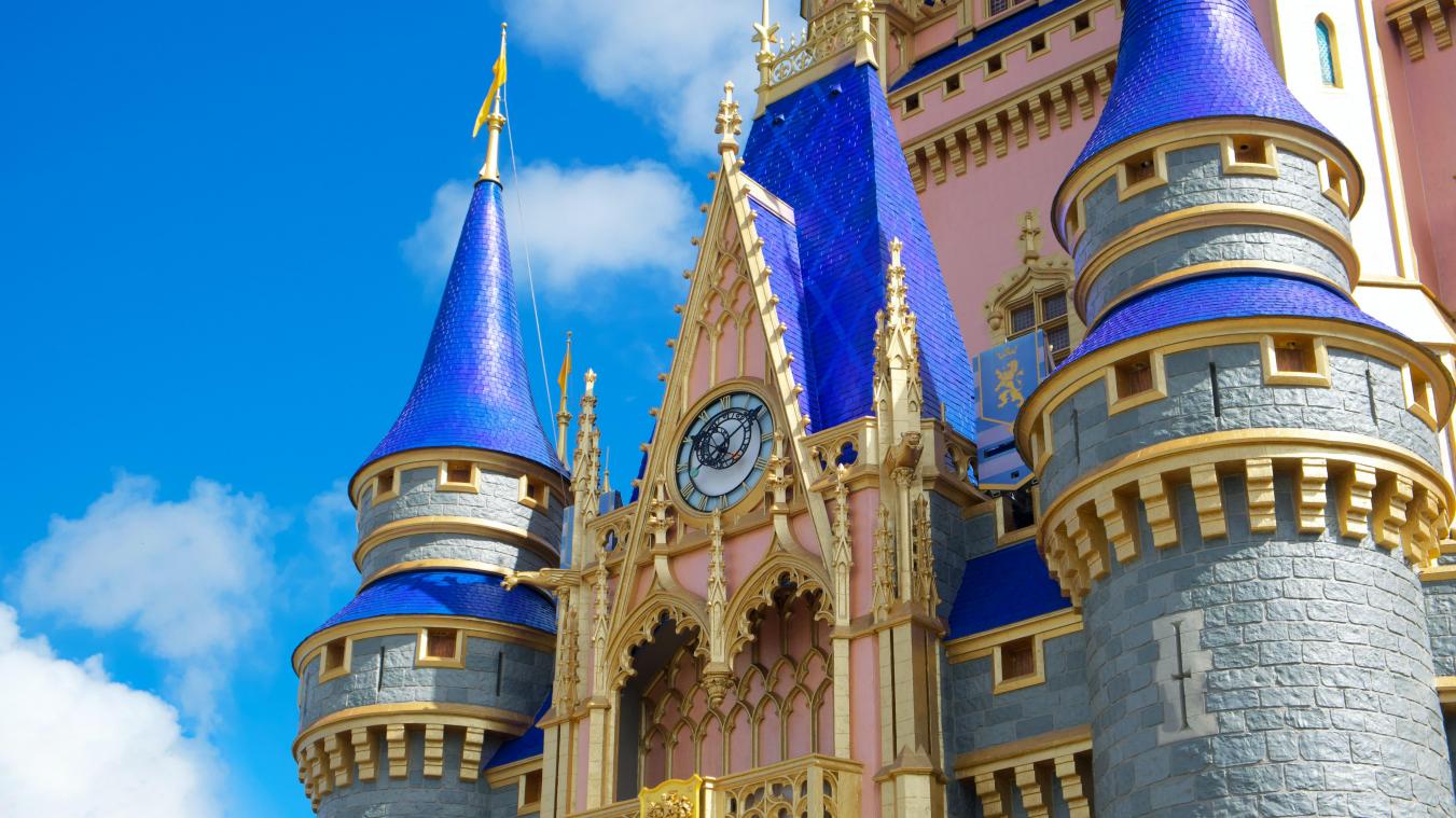 Op zoek naar een job? Walt Disney biedt tekenbonus van 1000 dollar voor nieuw personeel