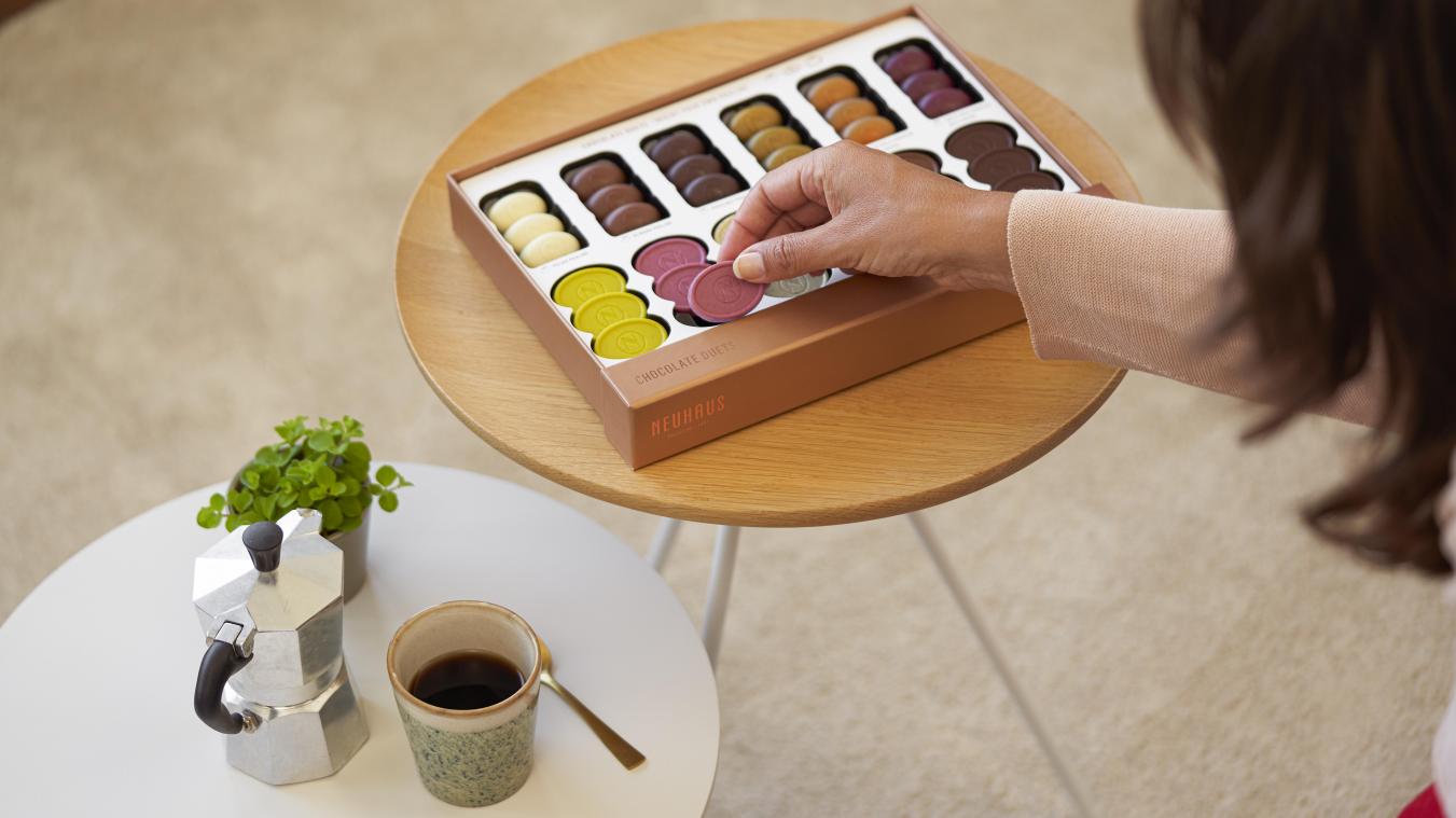 Doe eens een personaliseerbaar chocolaatje cadeau dankzij Neuhaus