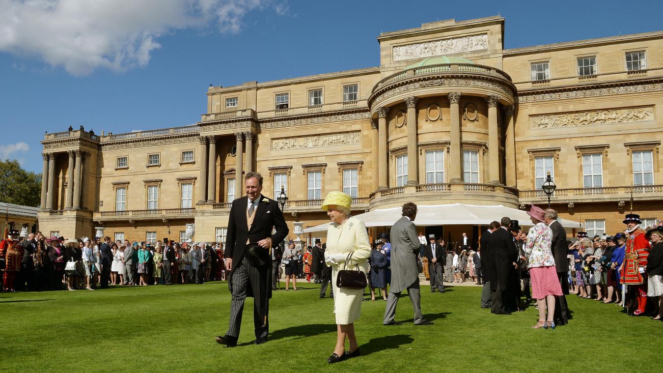 Je kan nu koninklijk picknicken in de tuinen van Buckingham Palace