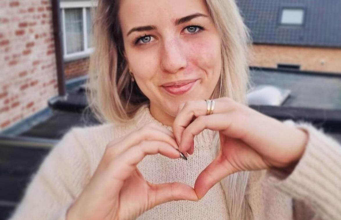 Laura uit ‘Blind Getrouwd’ heeft de liefde gevonden: «Hij was mijn elektricien» (foto)