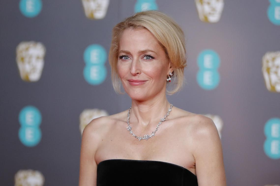 ‘The Crown’-actrice verzet zich tegen bh: «Het kan me niet schelen als mijn borsten zakken tot mijn navel» (video)