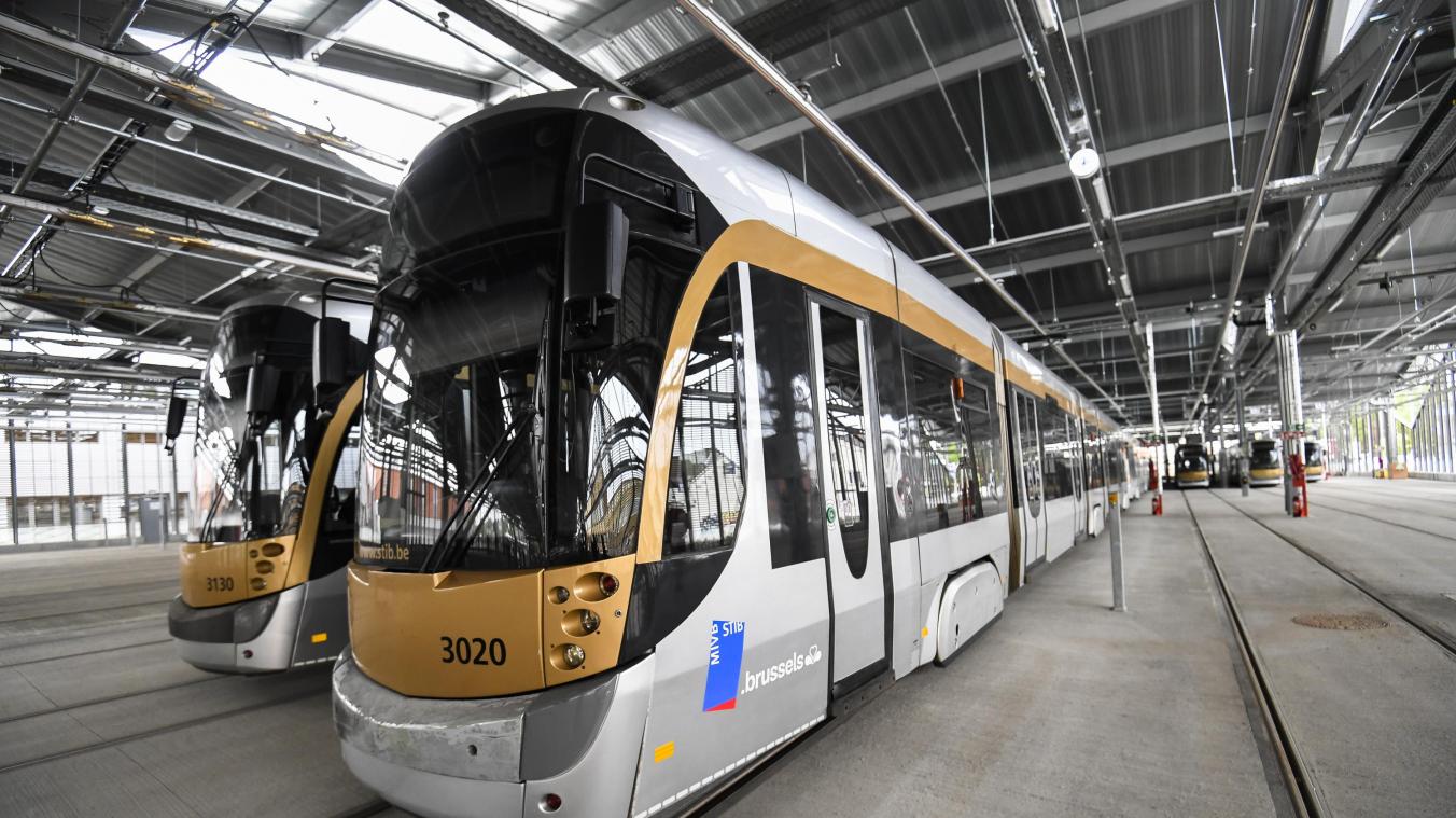 Nieuwe tram Thurn & Taxis rijdt van Belgica tot Centraal Station