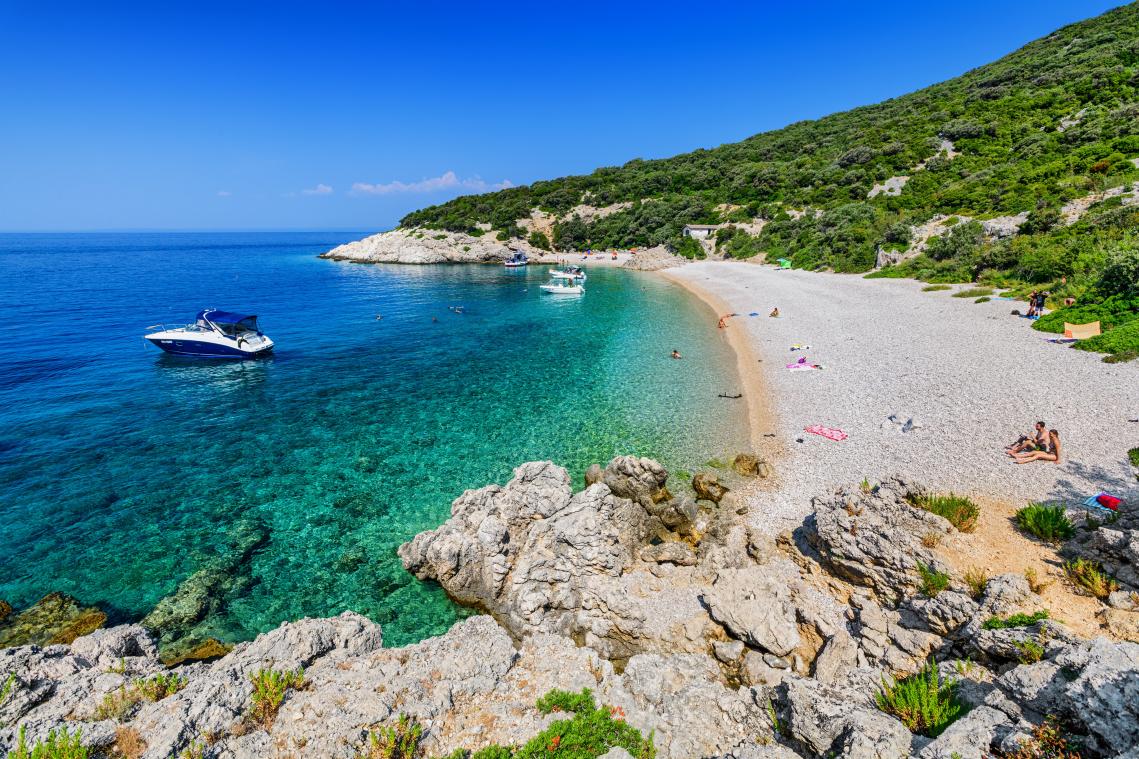 CHECK-IN. Eilandhoppen in Kroatië