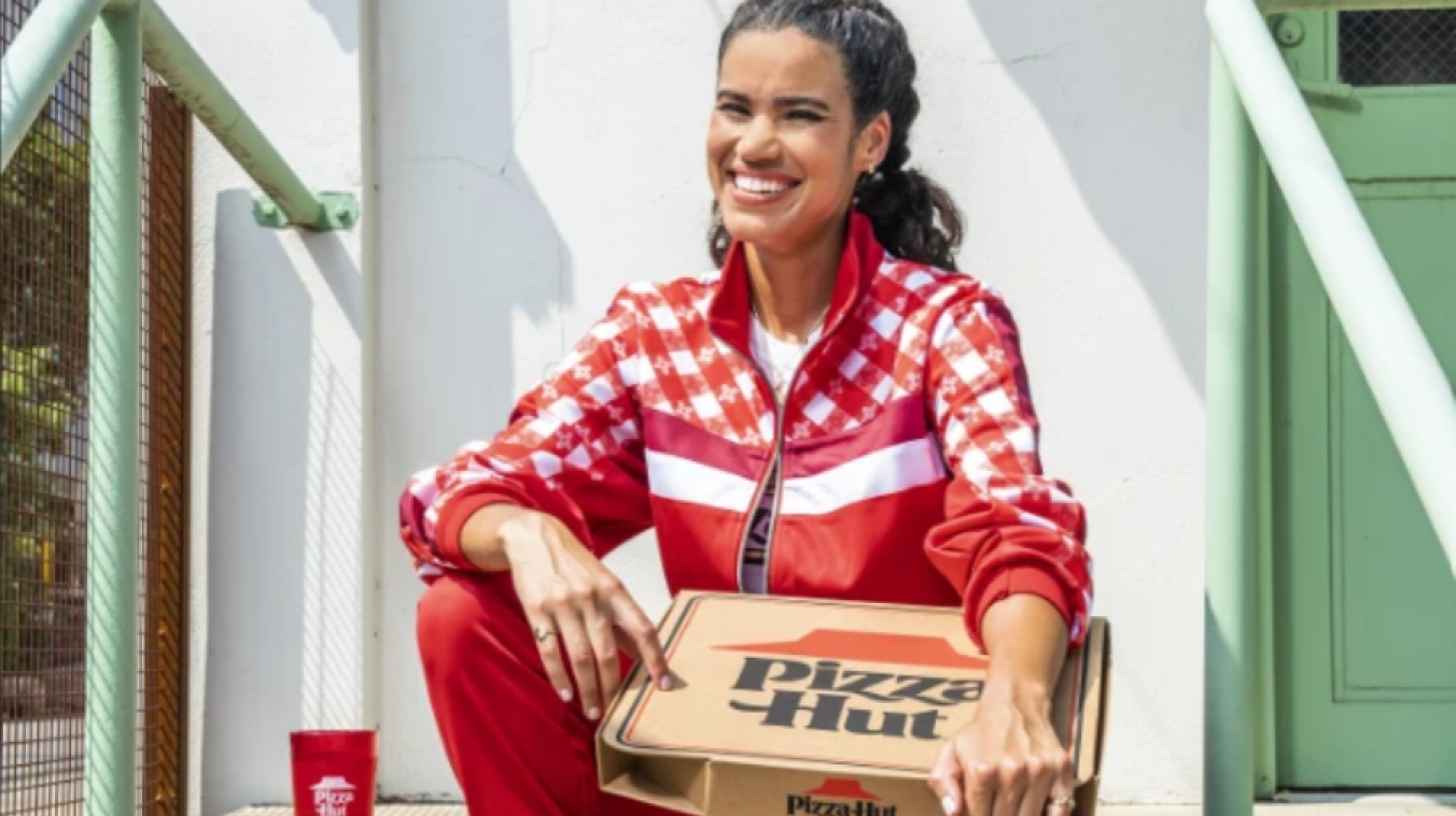 Pizzafans opgelet: Pizza Hut komt met eigen kledinglijn