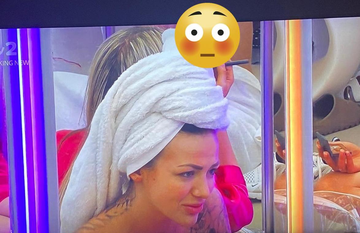 ‘Love Island’-makers vergeten blote borst van deelneemster uit programma te halen (foto)