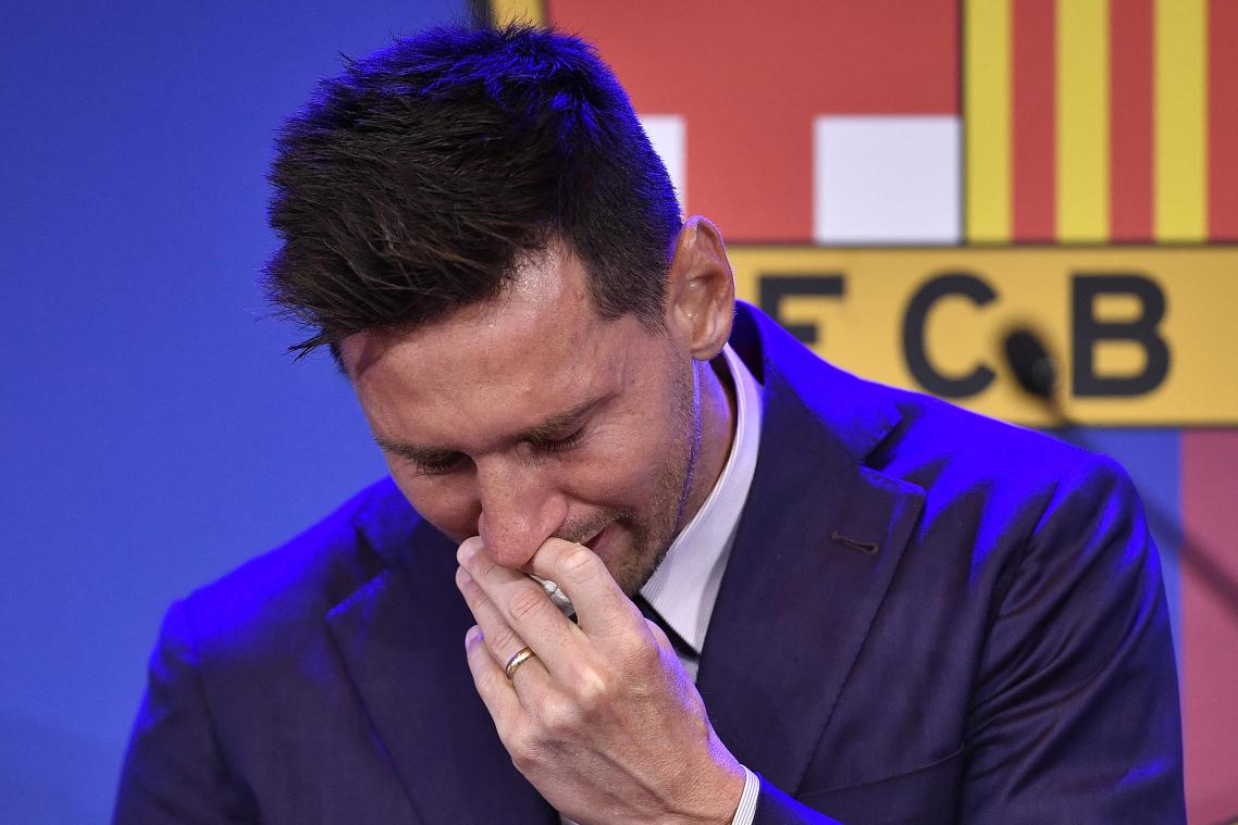 Lionel Messi in tranen tijdens persconferentie over exit bij Barça: «Was ervan overtuigd dat ik hier zou blijven» (video)