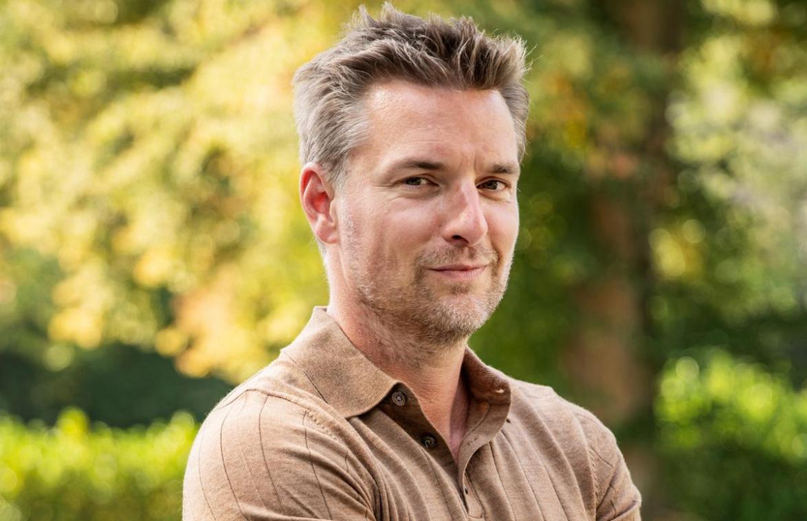 Wouter uit ‘De Bachelorette’ onherkenbaar op foto van 20 jaar geleden