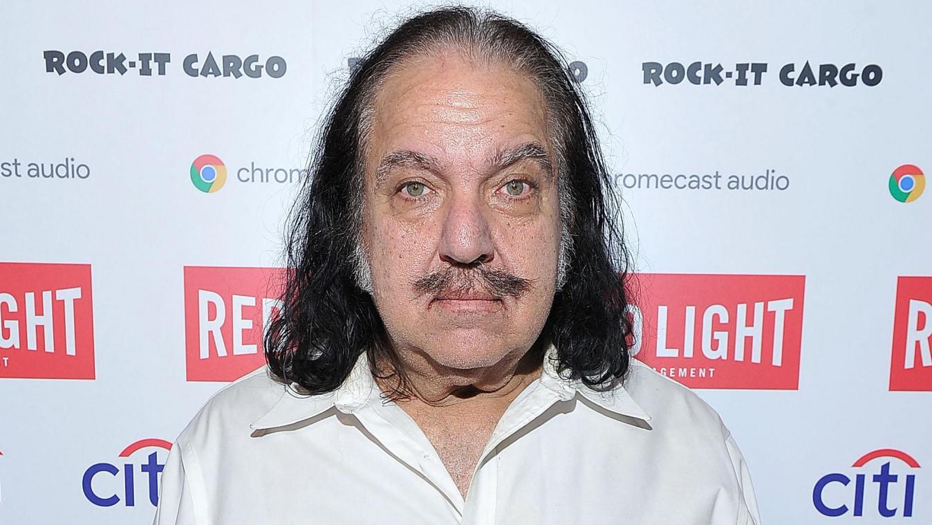 Pornoster Ron Jeremy aangeklaagd voor 30 nieuwe vergrijpen