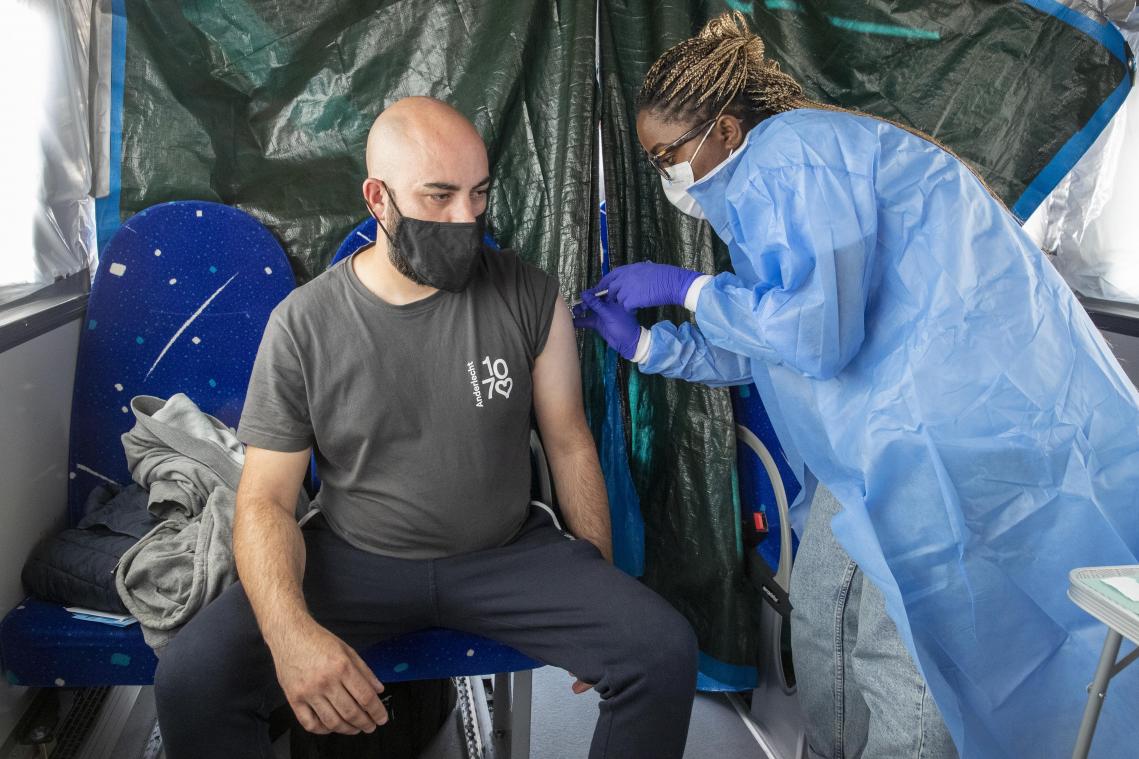 Brusselaars kunnen zich nu ook laten vaccineren in de apotheek