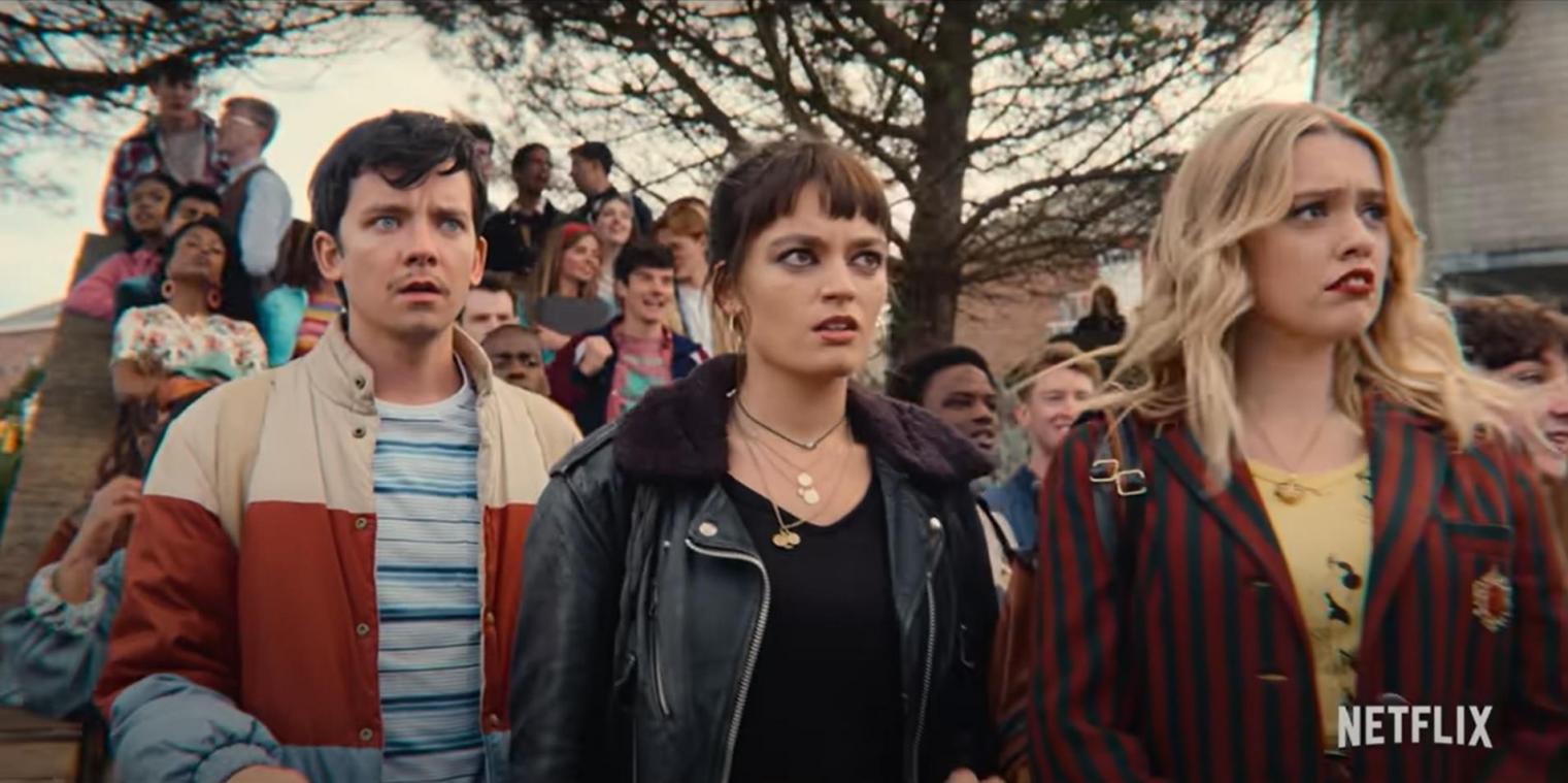 Gloednieuwe trailer ‘Sex Education’ belooft vurige geslachtsdelen en véél drama (video)