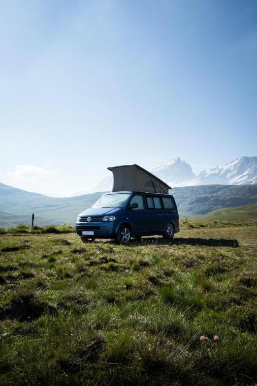 CHECK-IN. Moderne nomaden reizen in stijl met een campervan