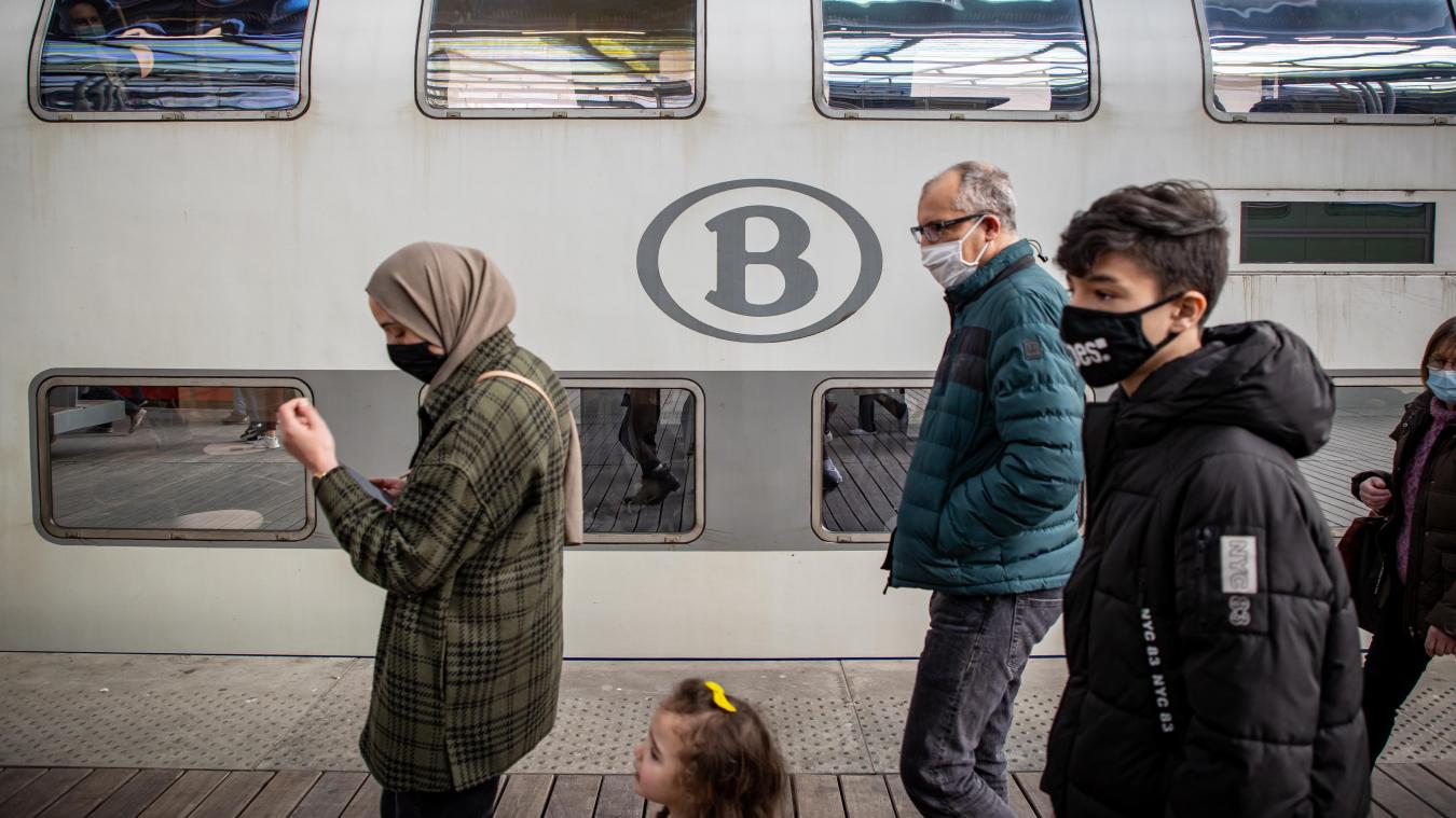 NMBS lanceert schattenjacht ‘Hello Train’ via app