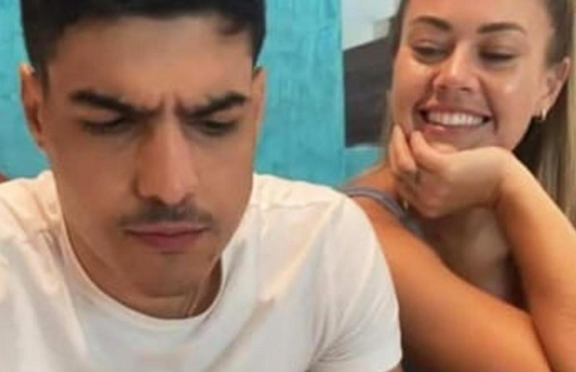Vrouw kondigt zwangerschap op wel héél bizarre wijze aan: «Dat is walgelijk!» (foto)