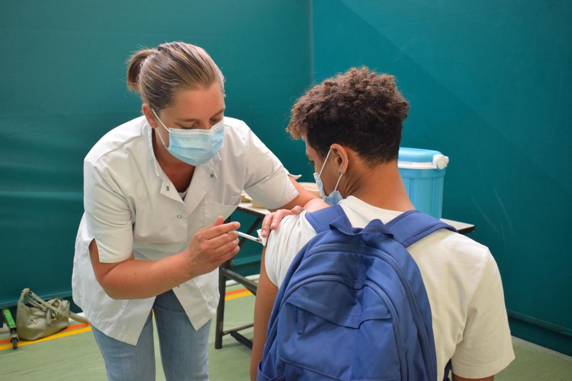 Twee op de drie jongeren is volledig gevaccineerd