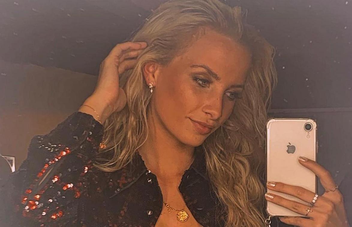 Regi reageert lovend op sexy foto van ‘Regi Academy’-jurylid Olivia Trappeniers