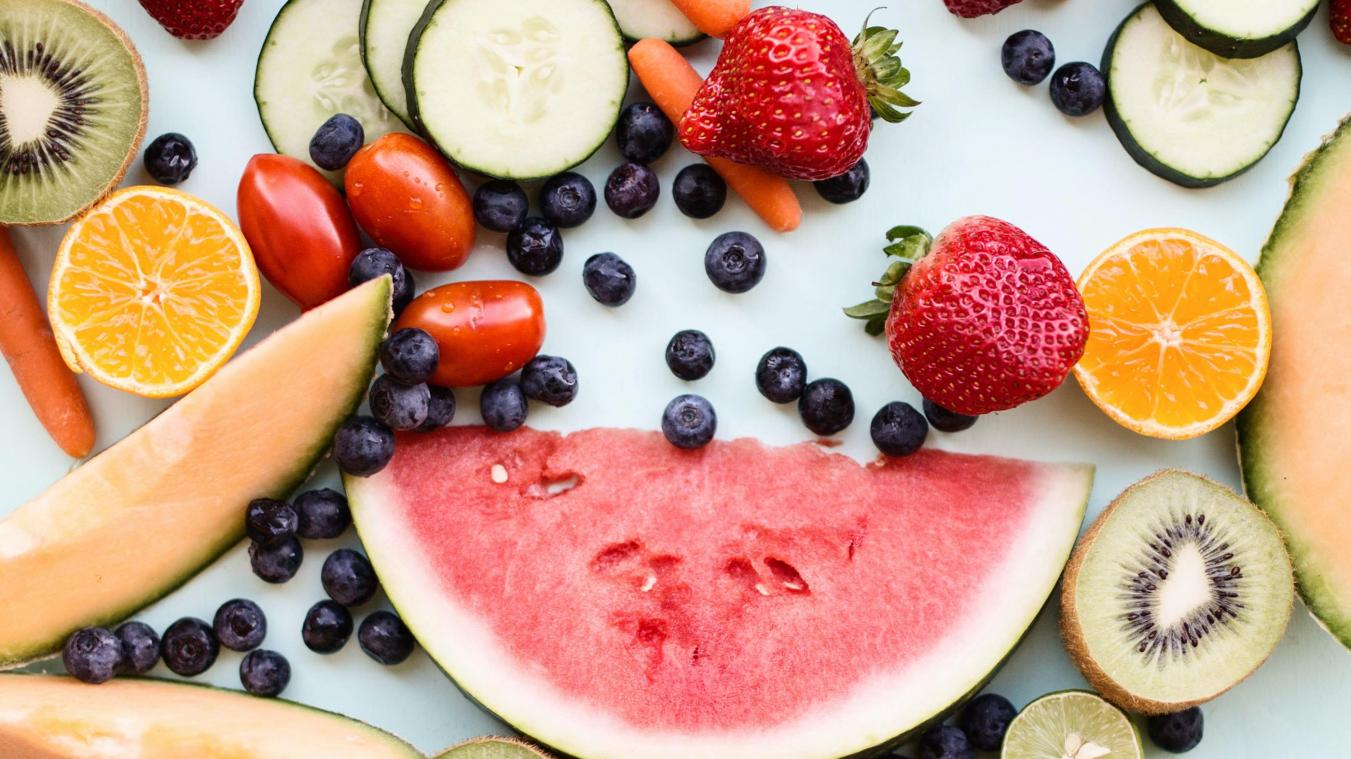 Dankzij deze truc laten fruitvliegjes je fruitschaal voortaan met rust