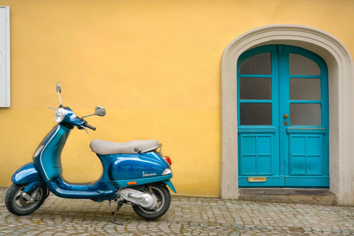 Na de deelstep: Nederlands bedrijf brengt 500 elektrische deelscooters naar Brussel