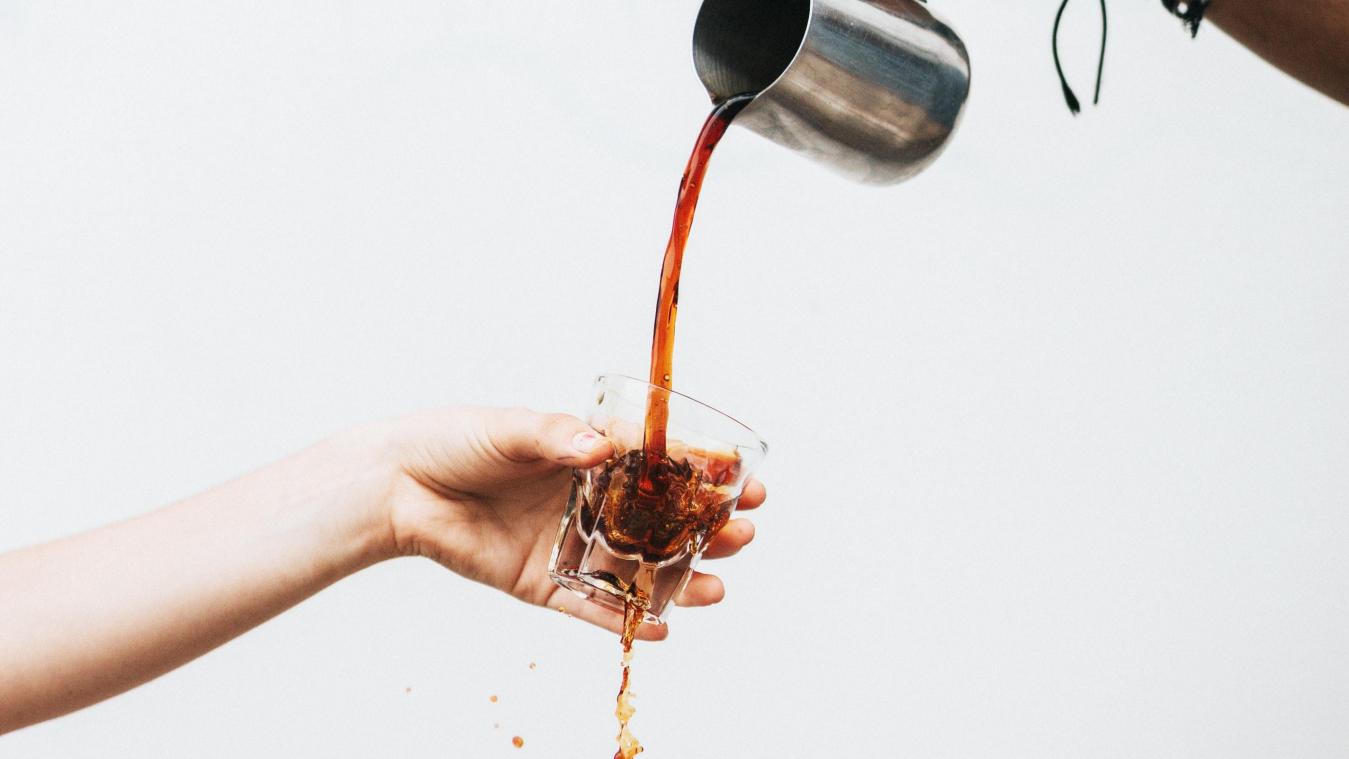 Koffie en slaap: hoe zit dat nu precies?