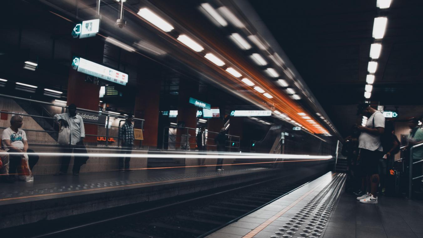 Goed nieuws voor pendelaars: MIVB versterkt frequenties van Brusselse metrolijnen 2 en 6