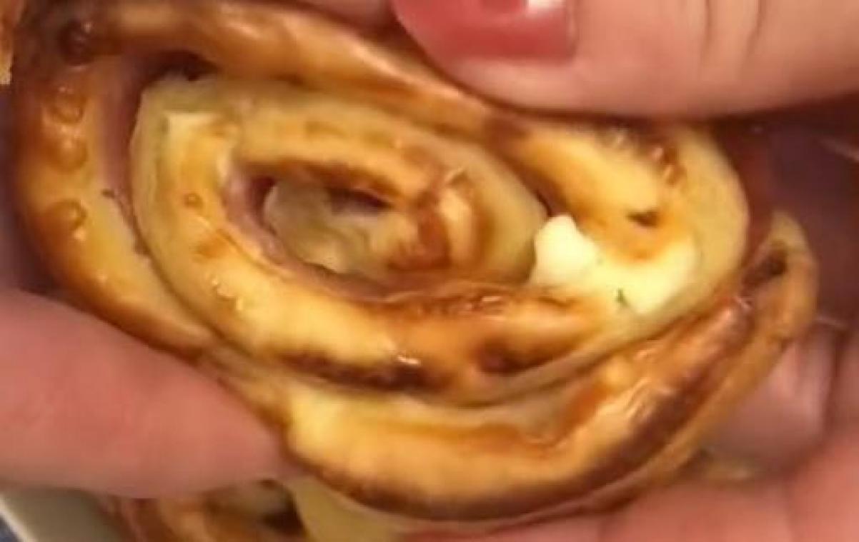 HEERLIJK. Is deze virale en kazige TikTok-snack het ultieme comfortfood? (video)