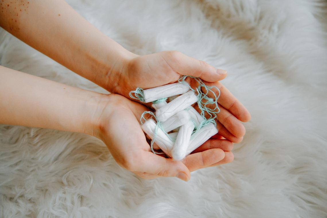 Onderzoek vrouwenorganisaties: «Er is nog steeds groot taboe op menstruatie»