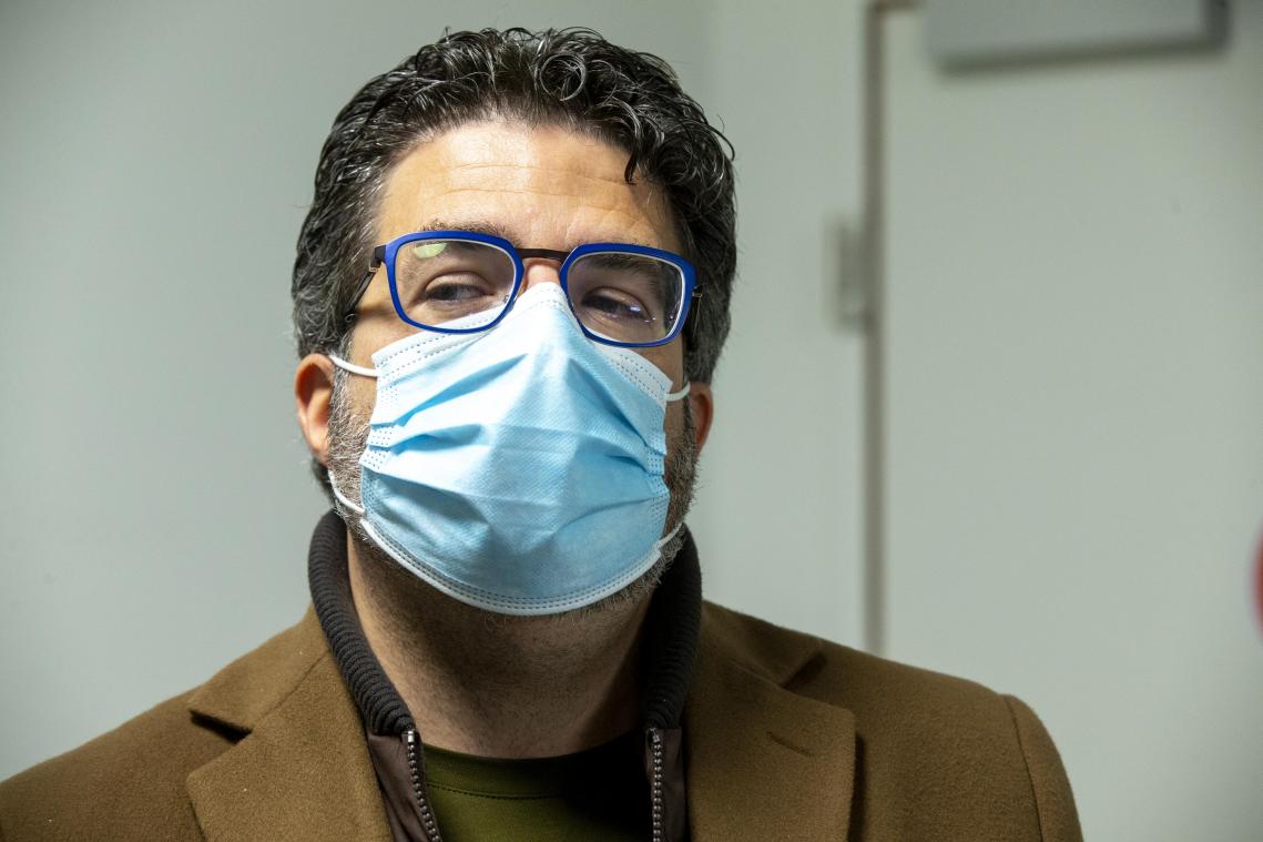 «Piek bezette bedden op intensieve zal uitkomen op 650 als besmettingen nu vertragen»