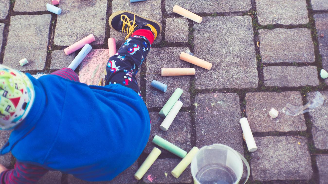 KU Leuven roept studenten op om zorgverleners te helpen met kinderopvang