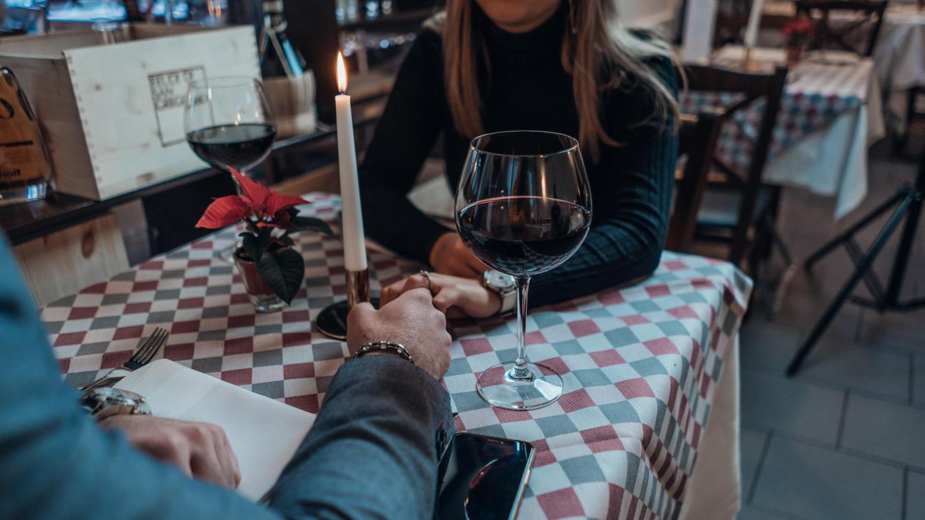 Dit zijn de meest efficiënte gezichtsuitdrukkingen om te flirten