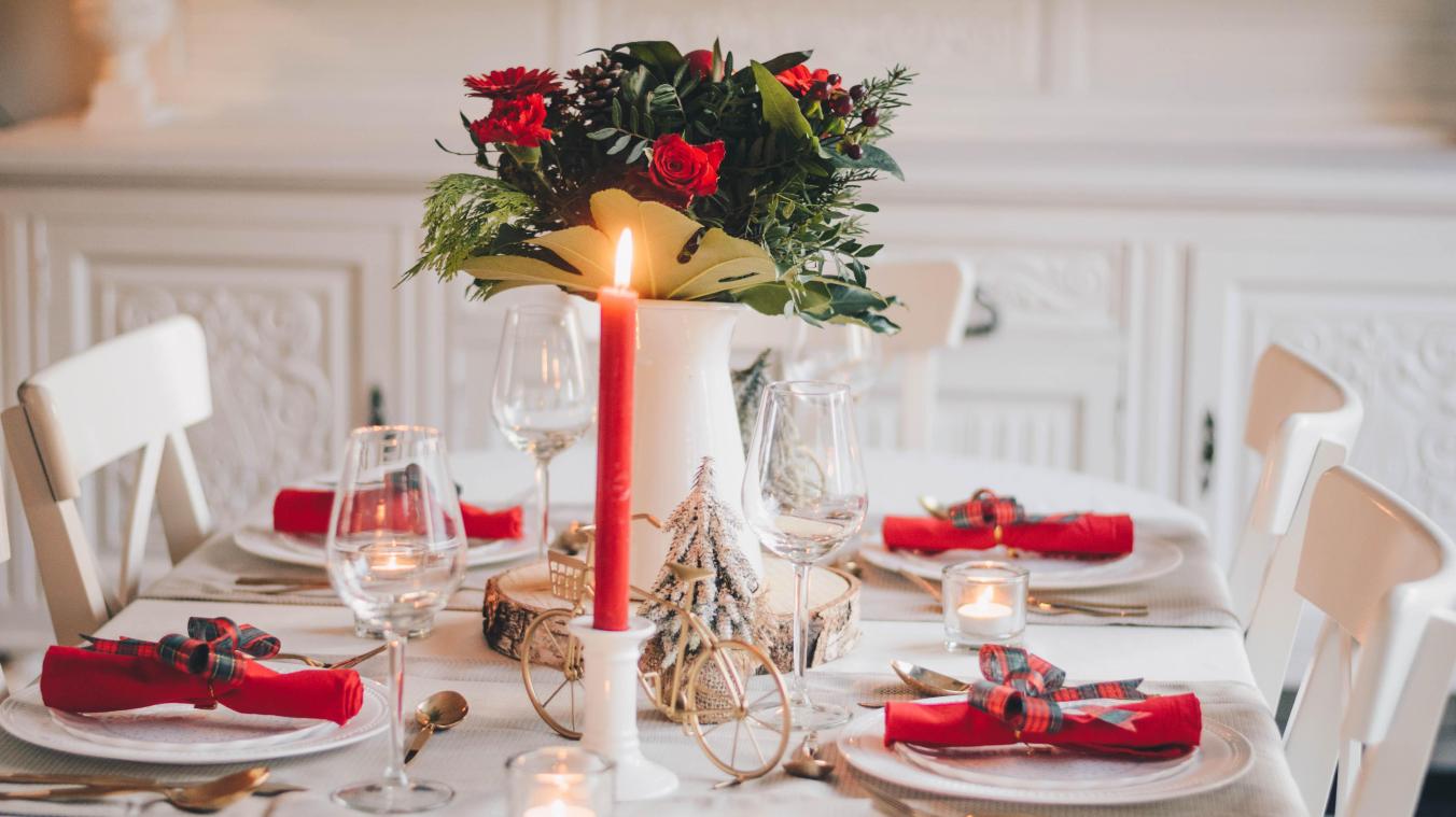 Voedselbanken vragen solidair kerstgeschenk voor ‘langste kersttafel van het land’